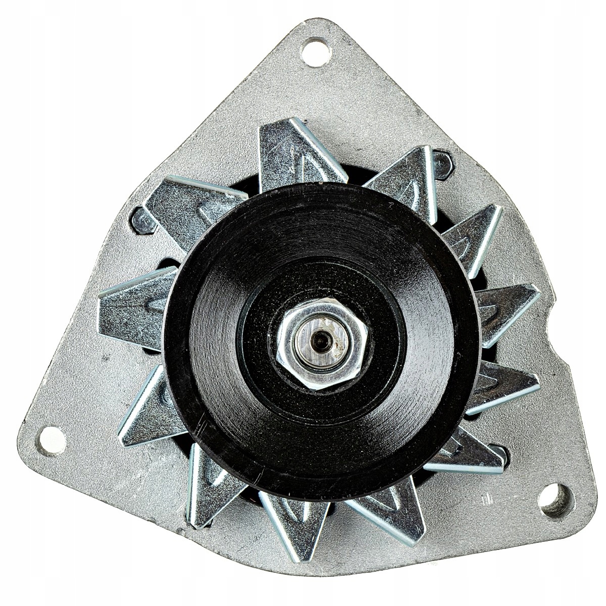 860cdc8e82e81f11e10f898b8959cda5.jpg Alternator do ciągnika Ursus C330 C 330M 14V 50A AP
