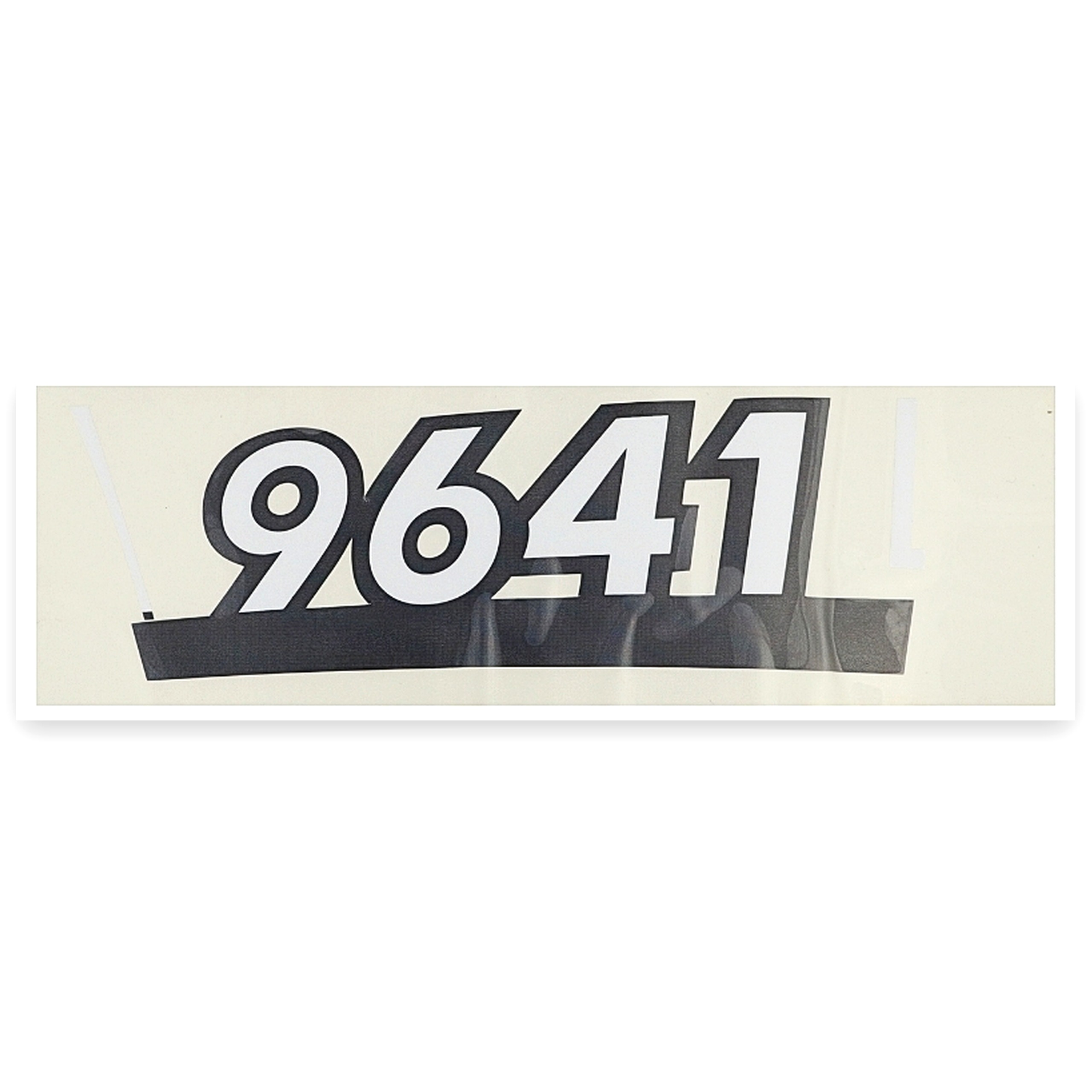 073a476bdf4024bb41fd522edda19229.jpg Znak emblemat do ciągnika Zetor 9641