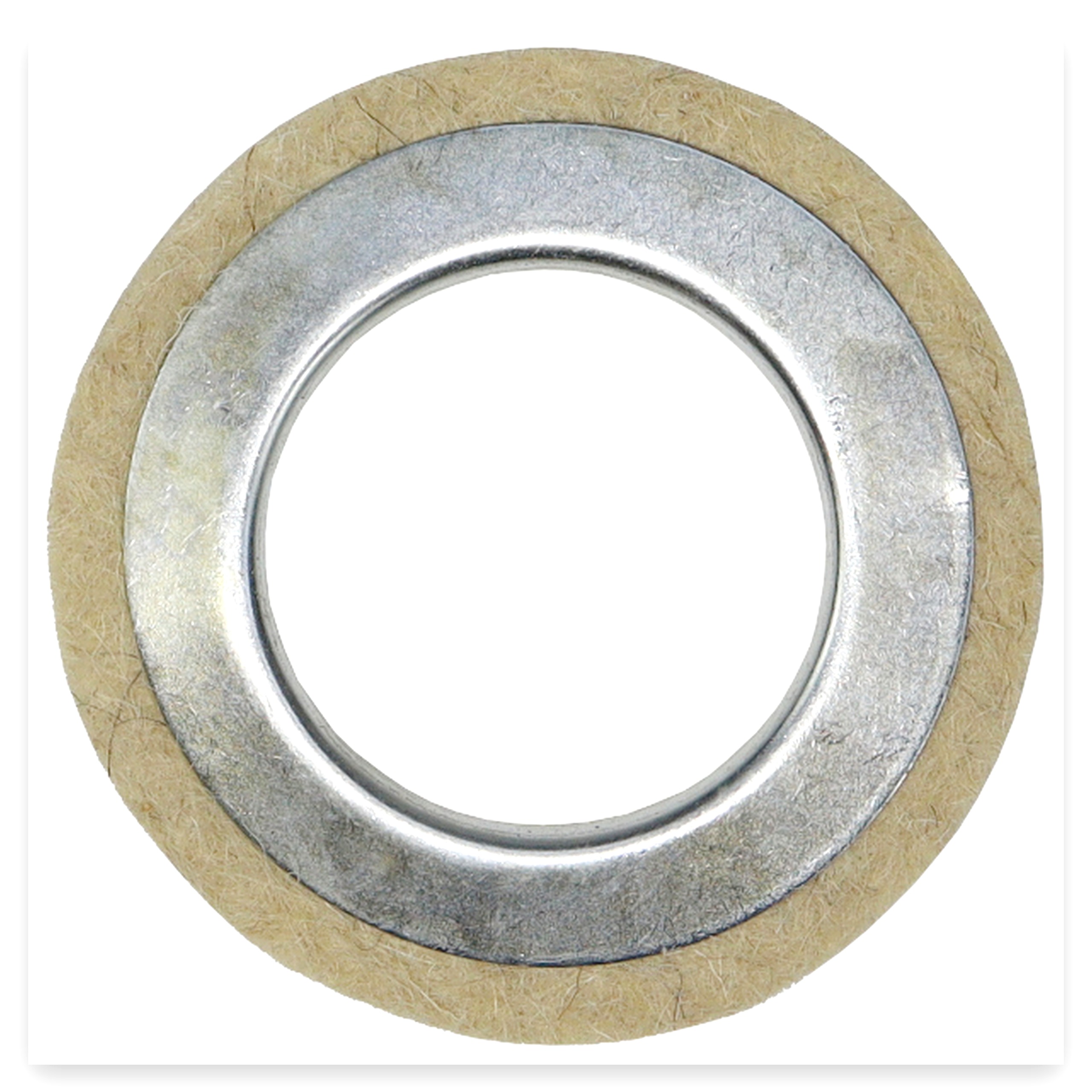 124acceadcebbf94b2af4b10a36db52d.jpg Pierścień uszczelniający czopa 600x16 do ciągnika Ursus C-330