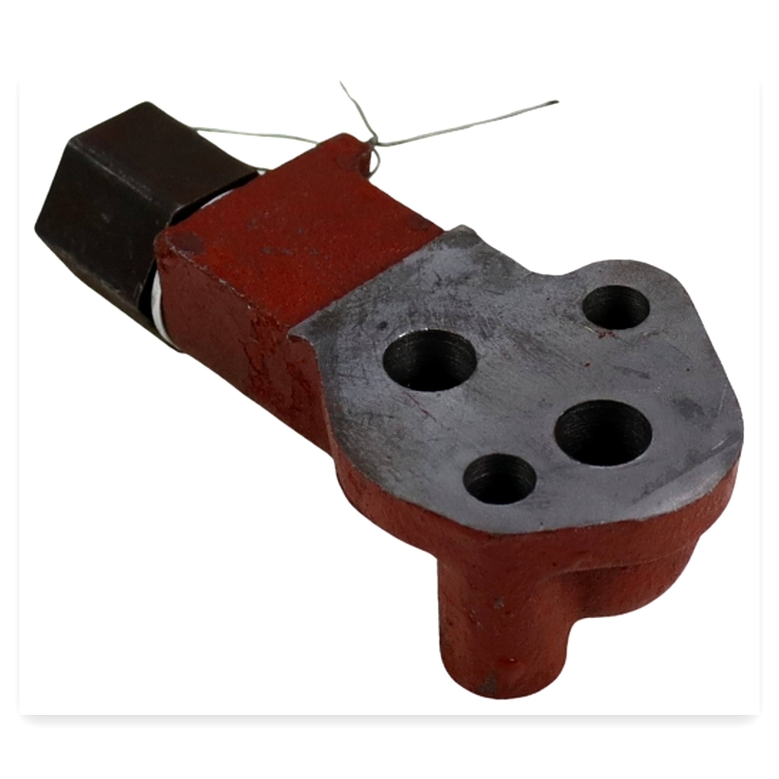 425ad721629a169ec6ba4029b3d20376.jpg Zawór redukcyjny ciśnienia pompy oleju silnika Władimirec T-25 D-221