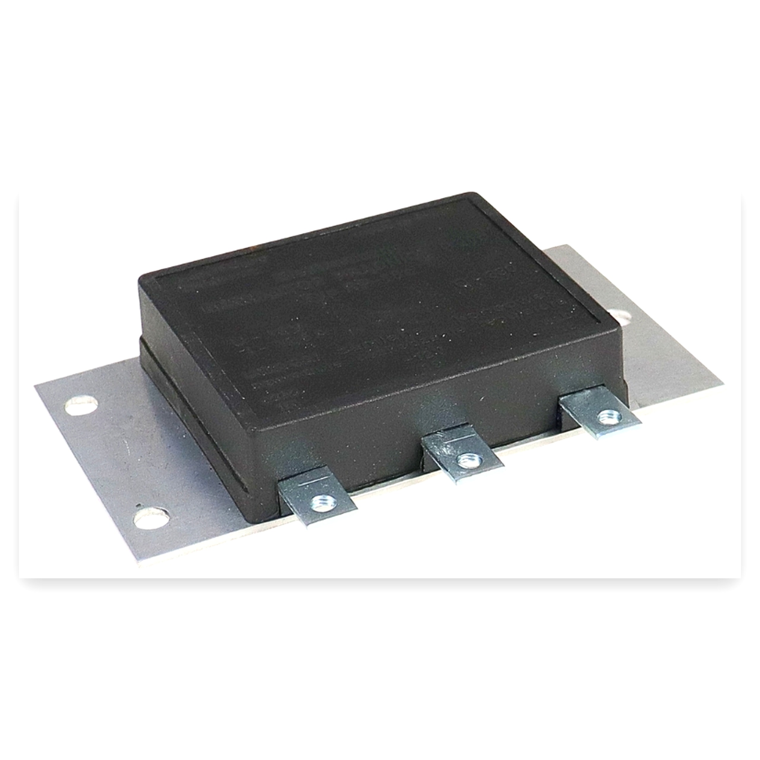 4461a77fde0f56ee320c5083dde8769a.jpg Regulator prądnicy RP15C elektroniczny polski