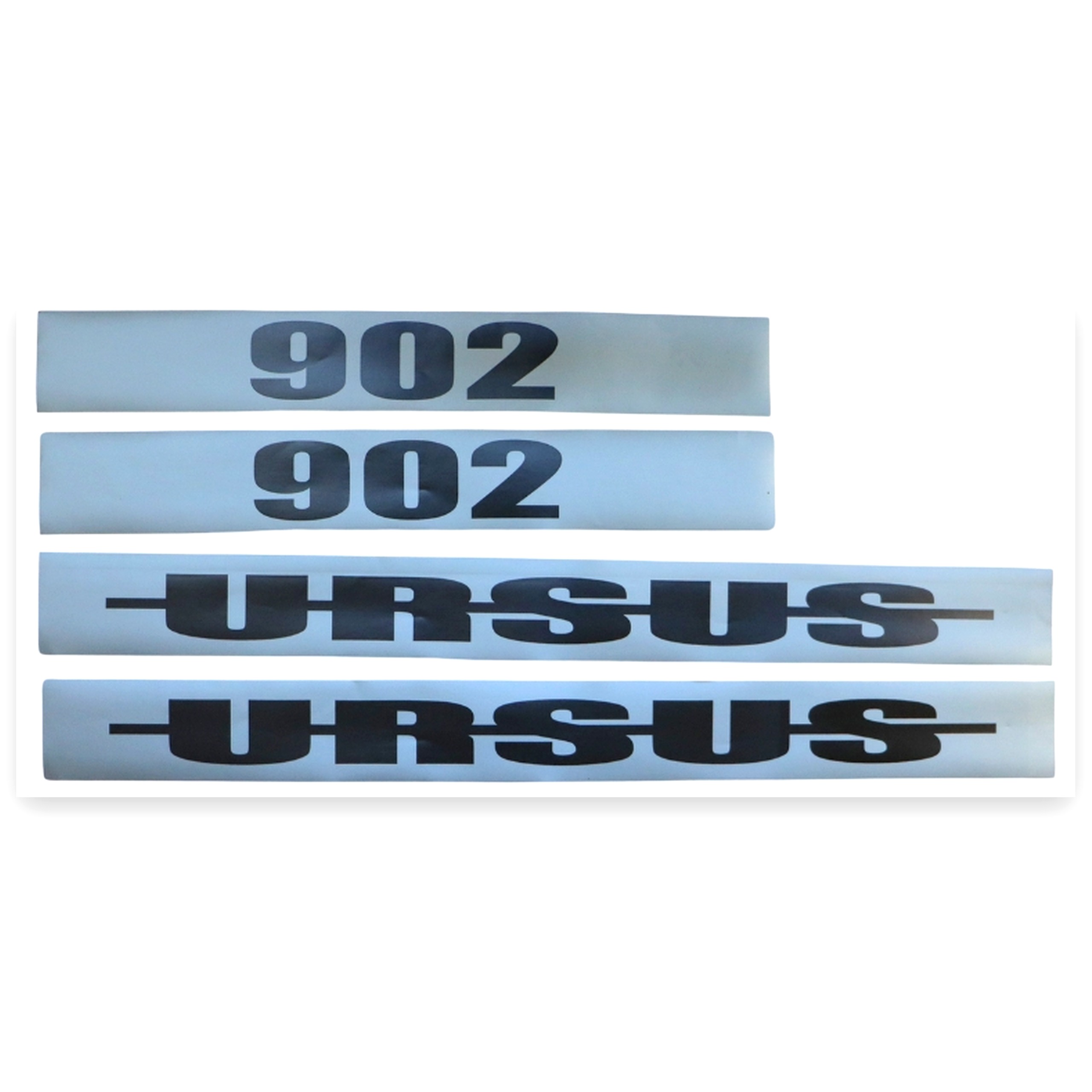 48c4cd4e06475b8fa5164e3d2b1eae08.jpg Komplet znaków - emblematów Ursus 902