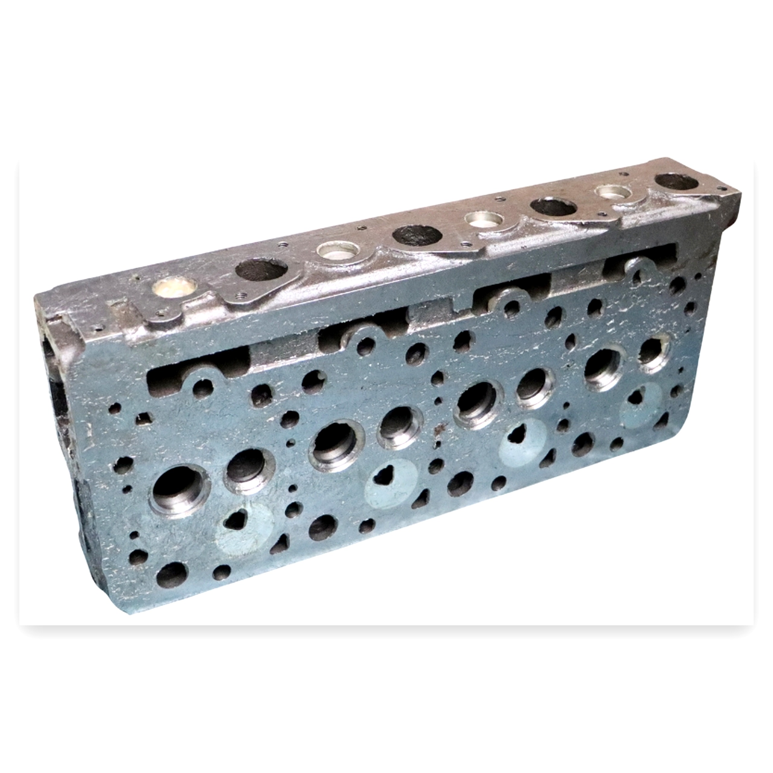67d46f7062d523d27f0d6cb914380216.jpg Głowica Kubota do ciągnika Kubota V2203a