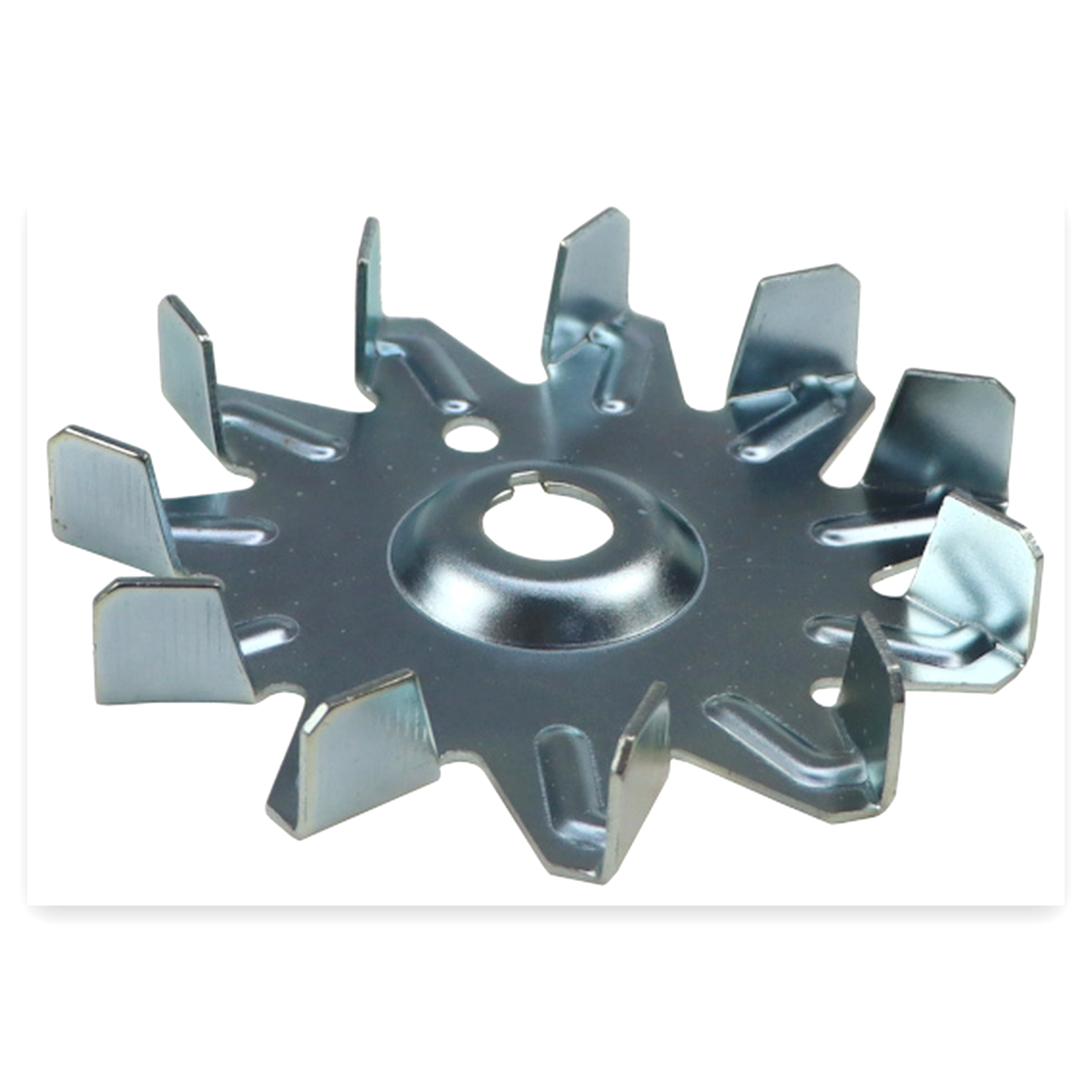 684c886c34c9fe94cbd5a59777c4036f.jpg Wentylator alternatora 14 V 50A do ciągnika T-25