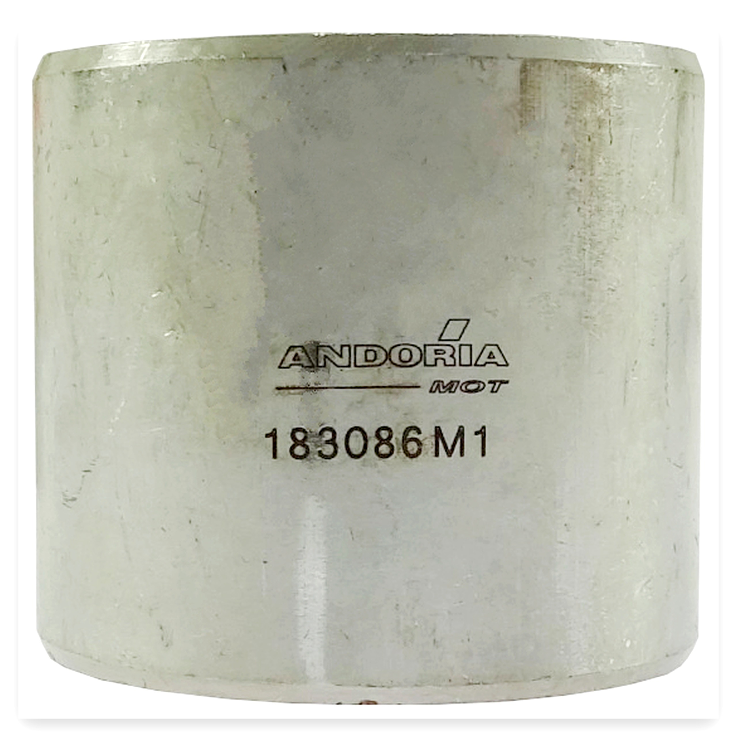 766dfef07be45dac9ab0dc225f722c5f.jpg Tuleja sworznia zwrotnicy 37,7x43x38,2 Ursus MF3 ( sprzedawana po 2 szt ) ANDORIA widoczna cena za 1 sztukę