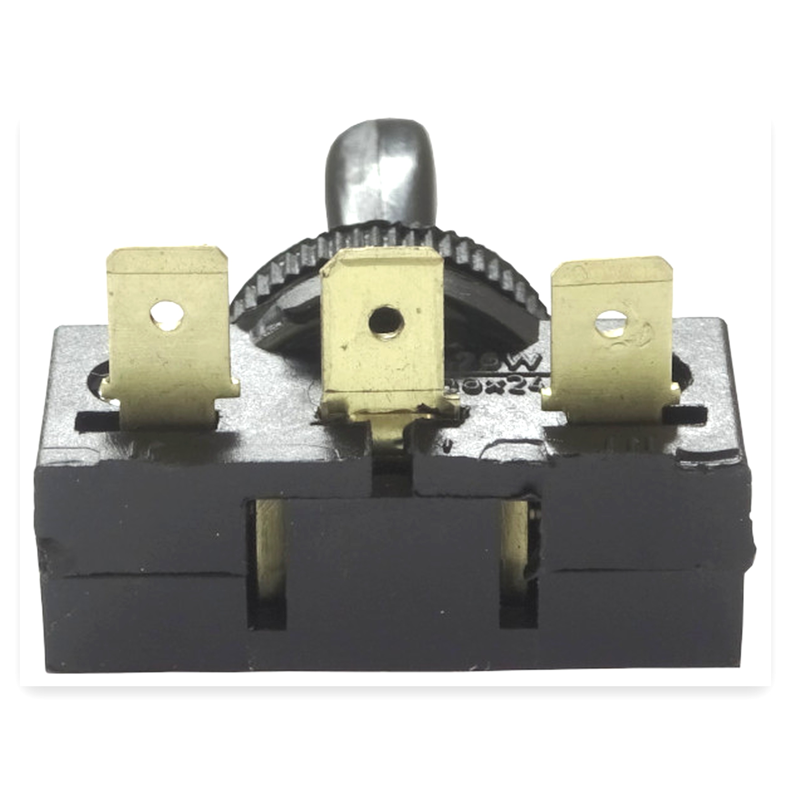 76fa17aeb68105c3c77fde2898b4e6d4.jpg Przełącznik kierunku 12 V na wsuwki LSN C-330 C-360