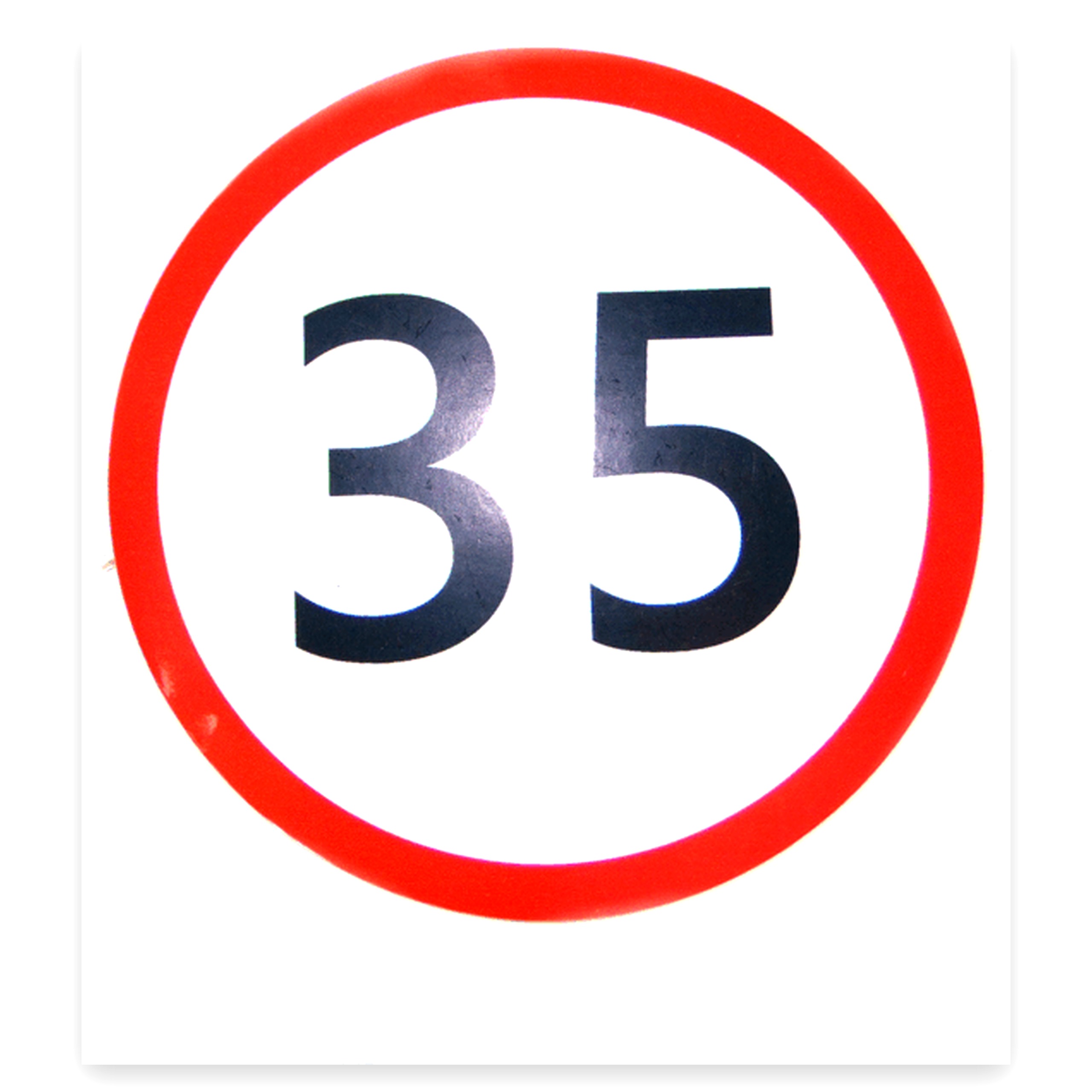7de57a2b9c6149f5ec0b91e33fcea24f.jpg Naklejka ograniczenie prędkości