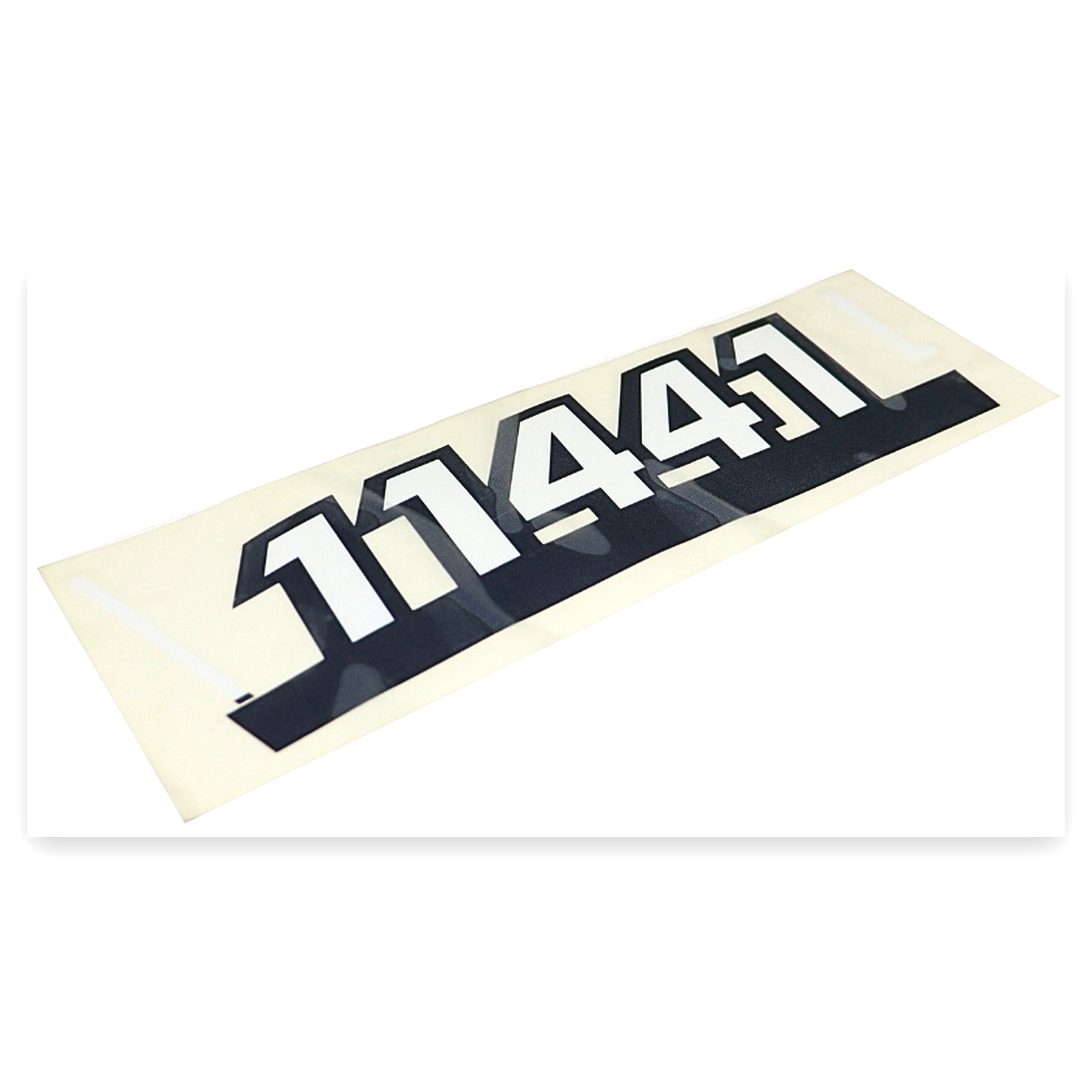 9663775d2e0bafd39c00aa4a4bb51ef1.jpg Znak emblemat do ciągnika Zetor 1144