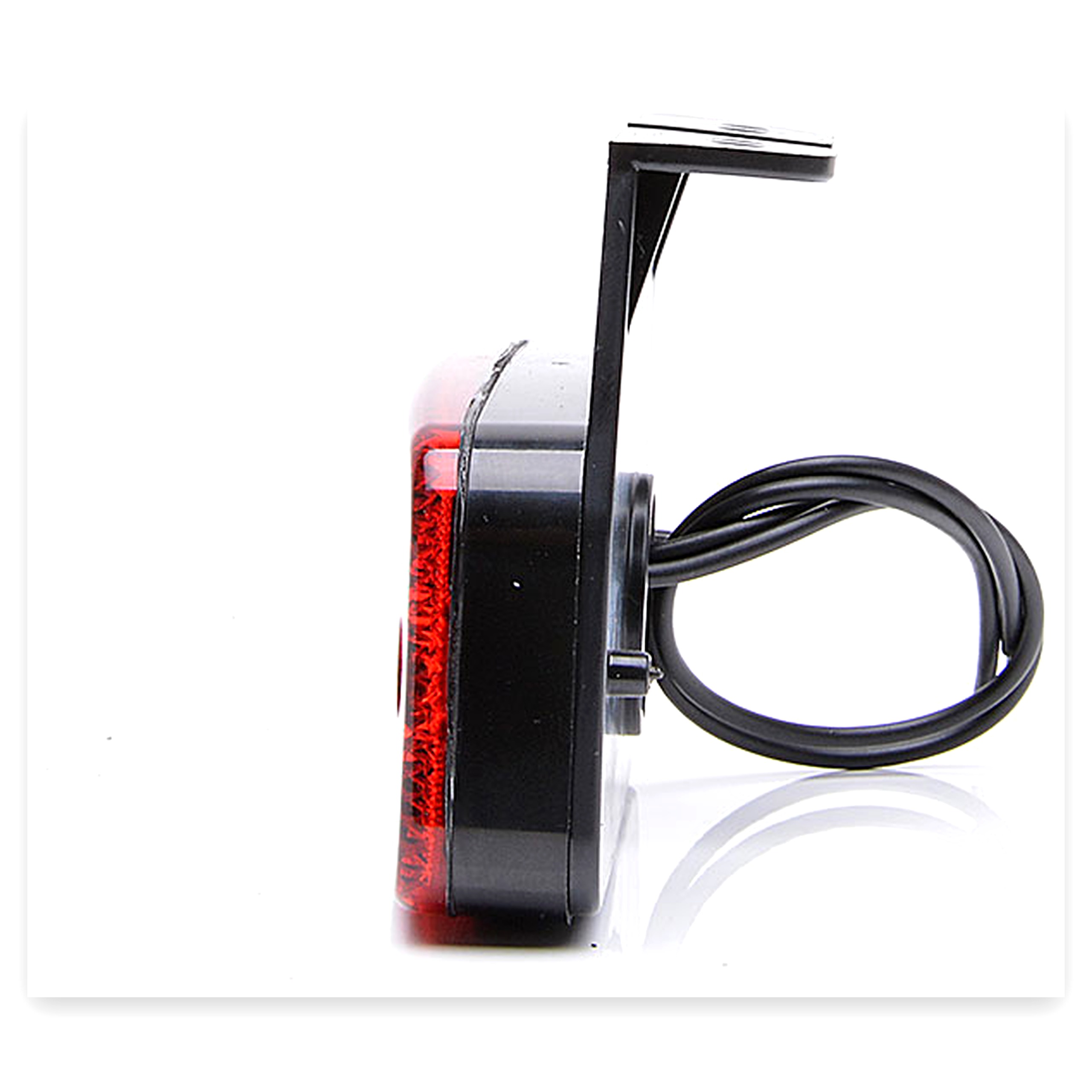 9d3f0498daa9acb6440d9a6972c23f51.jpg Lampa obrysowa pozycyjna boczna W157 12 V/24 V wodoodporna IP68 LED