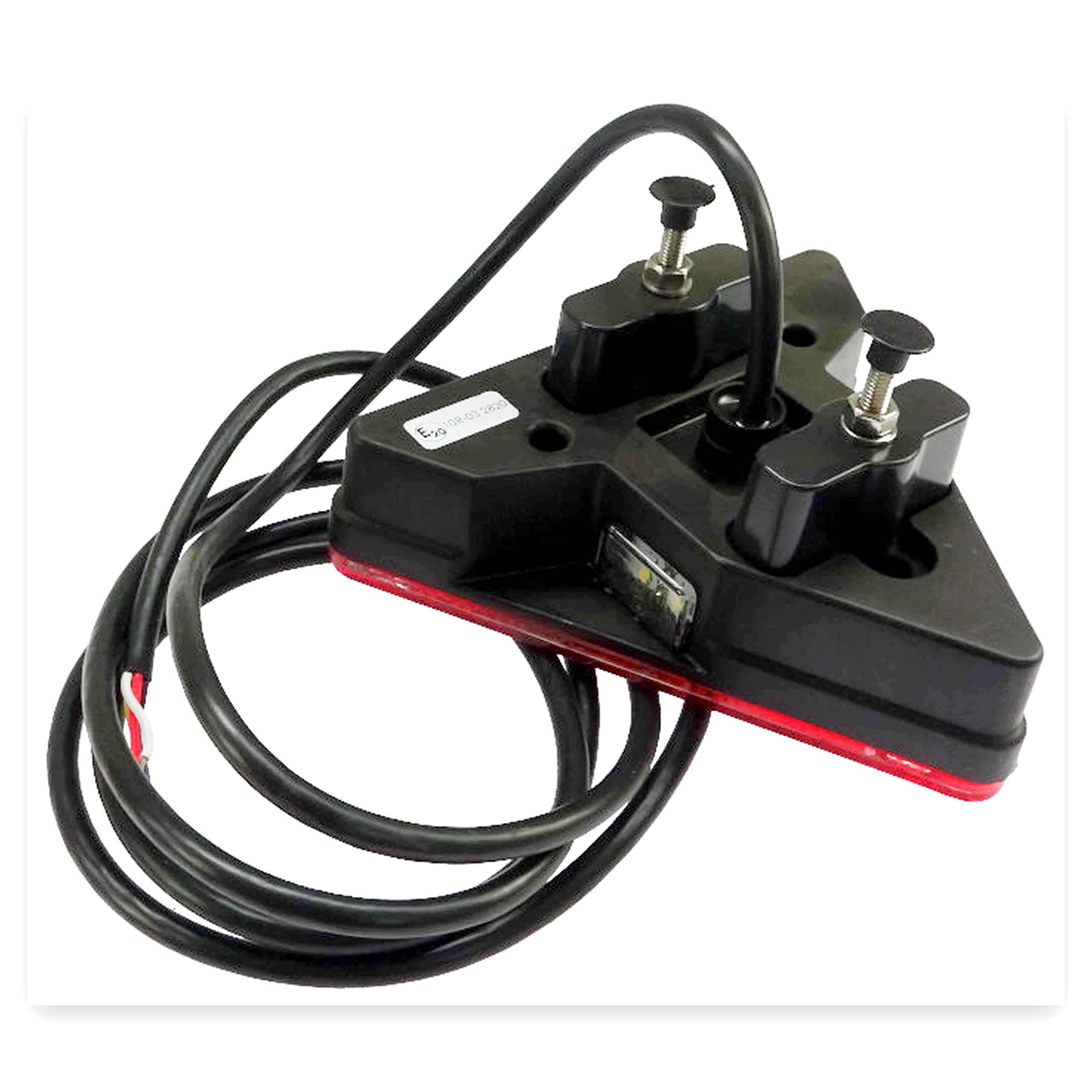 a1ee42855ded97e9e25bd9f53185ff57.jpg Lampa zespolona tylna 6-funkcyjna kształt trójkąta W68 L z światłem