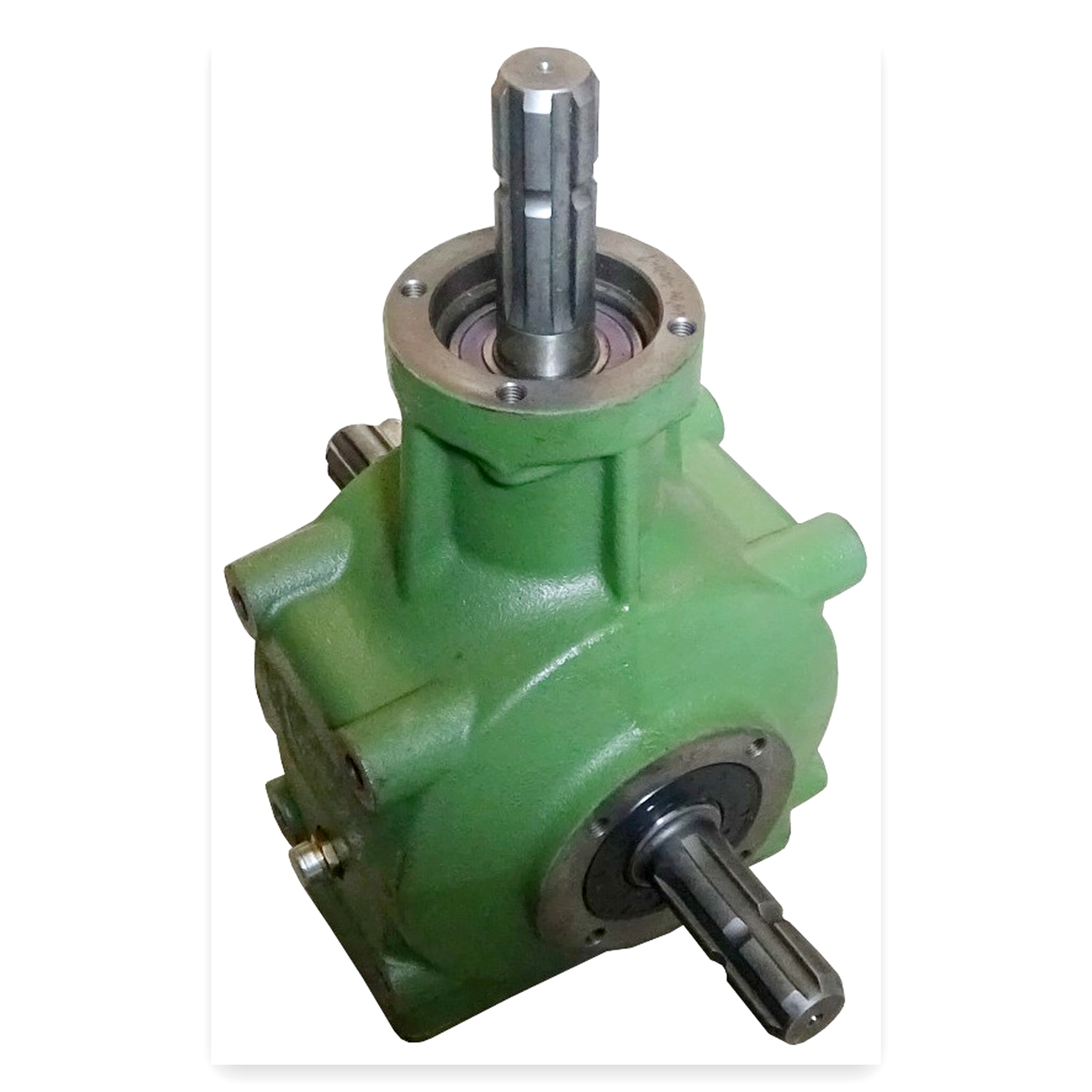 b0493679d5599e9b26dfbe011477f66d.jpg Przekładnia kosiarki bijakowej 60kW 1000 obr/min
