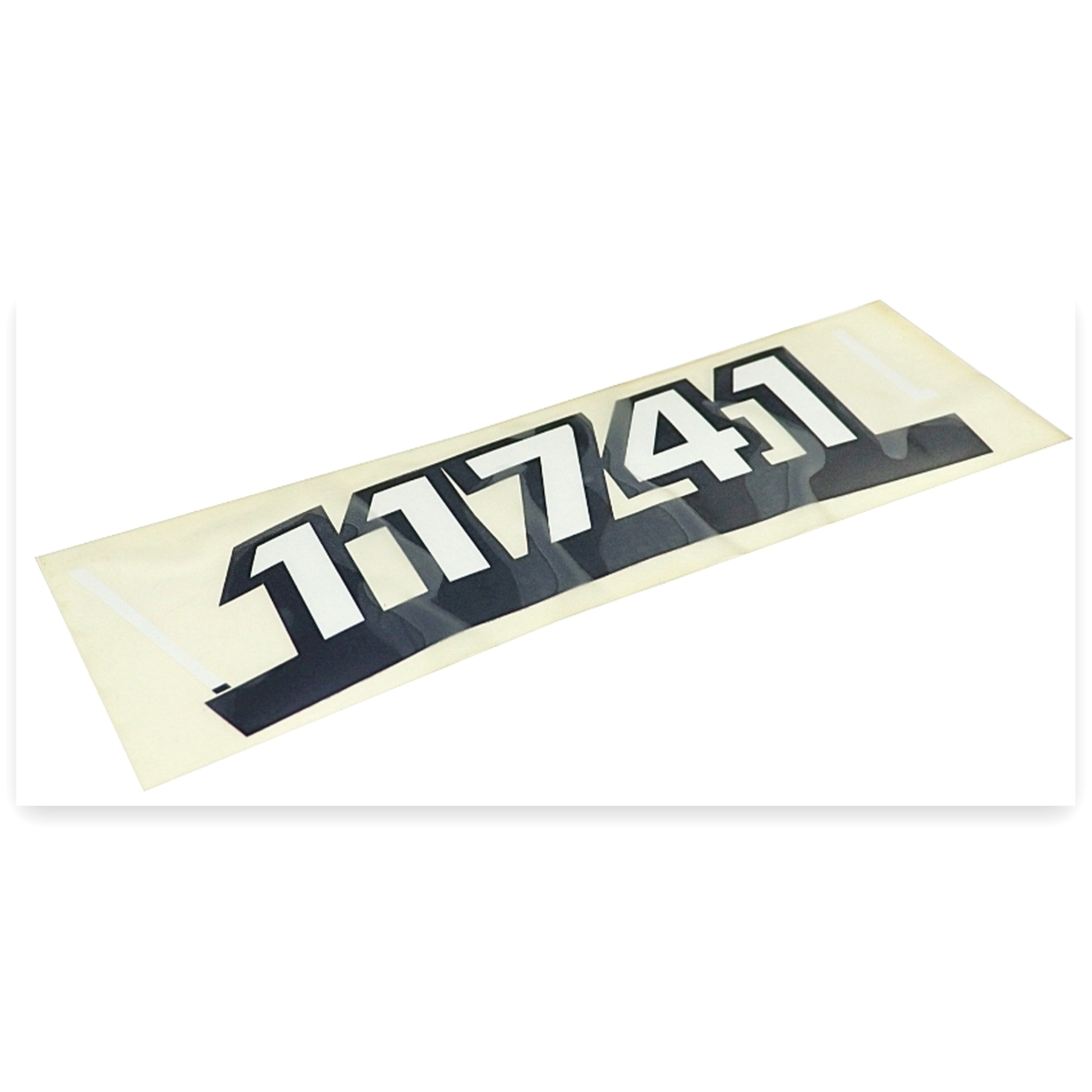 b8d975eac13b3492958467d77c75c785.jpg Znak emblemat 275x80 mm do ciągnika Zetor 1174