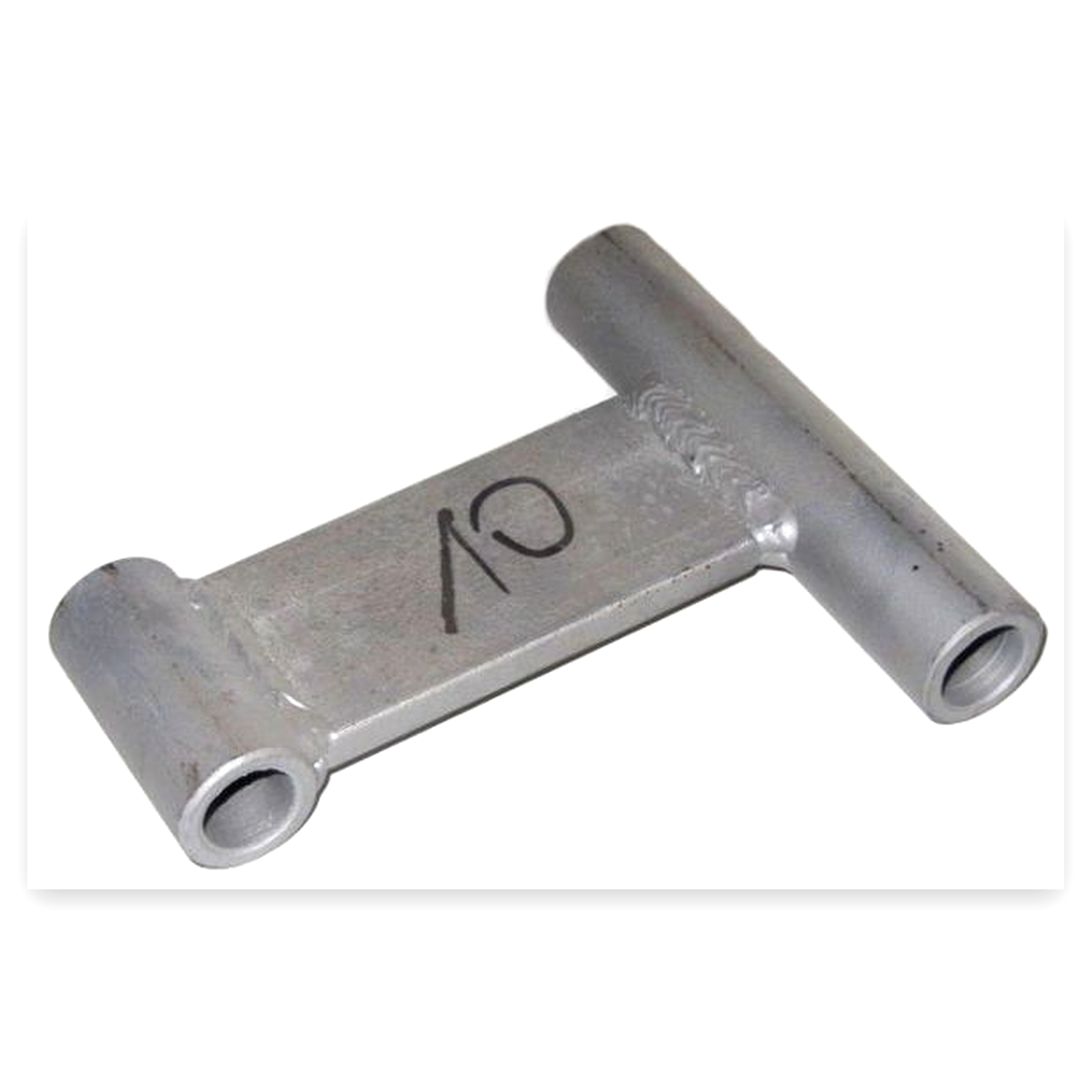 c72530cfb9f13a3786e29619a9b88eed.jpg Łącznik płozy Bizon do kombajnu D-53