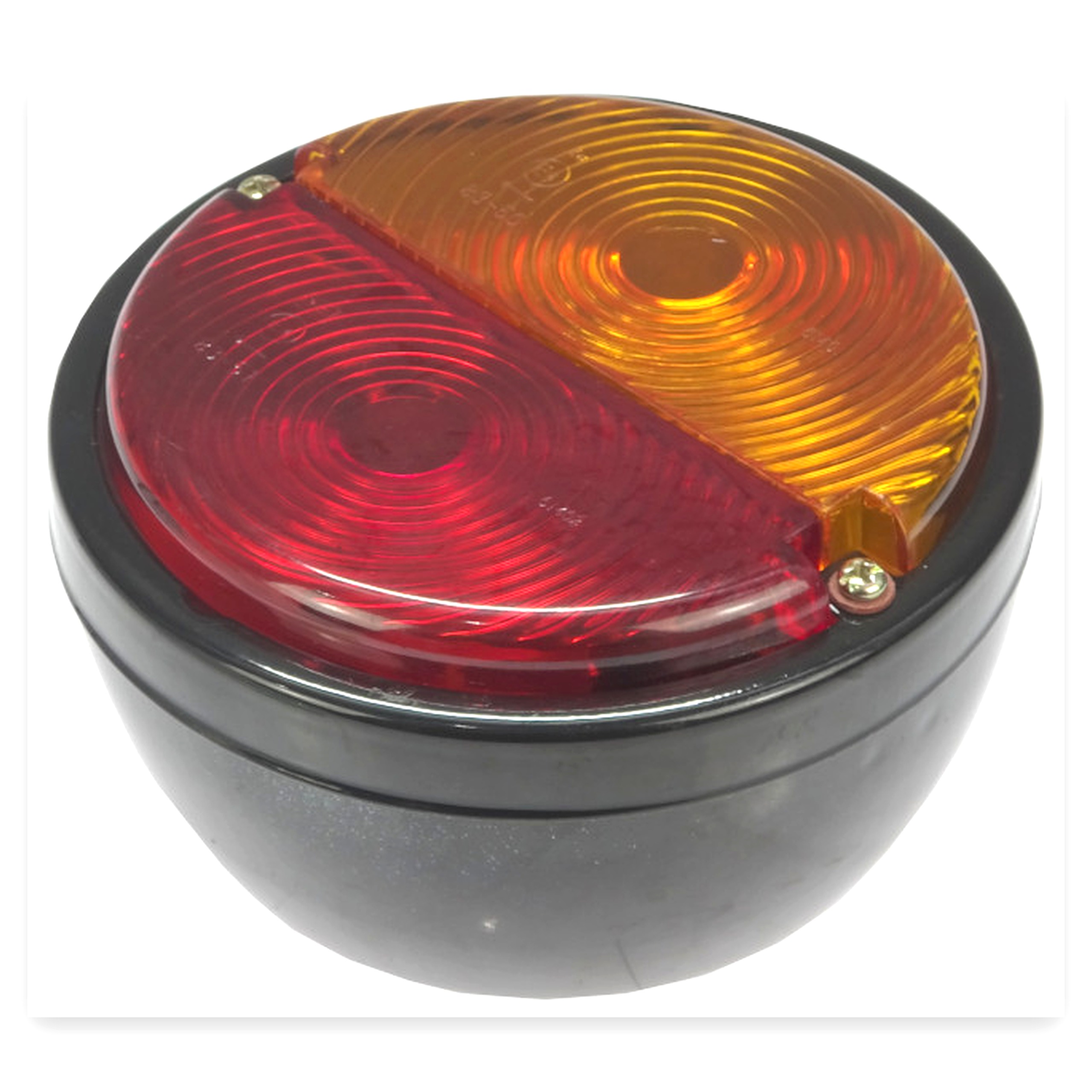 d71128077d7b537e2131d415148f8e4c.jpg Obudowa lampy tylnej C-330 metal prawa do ciągnika Ursus C-328