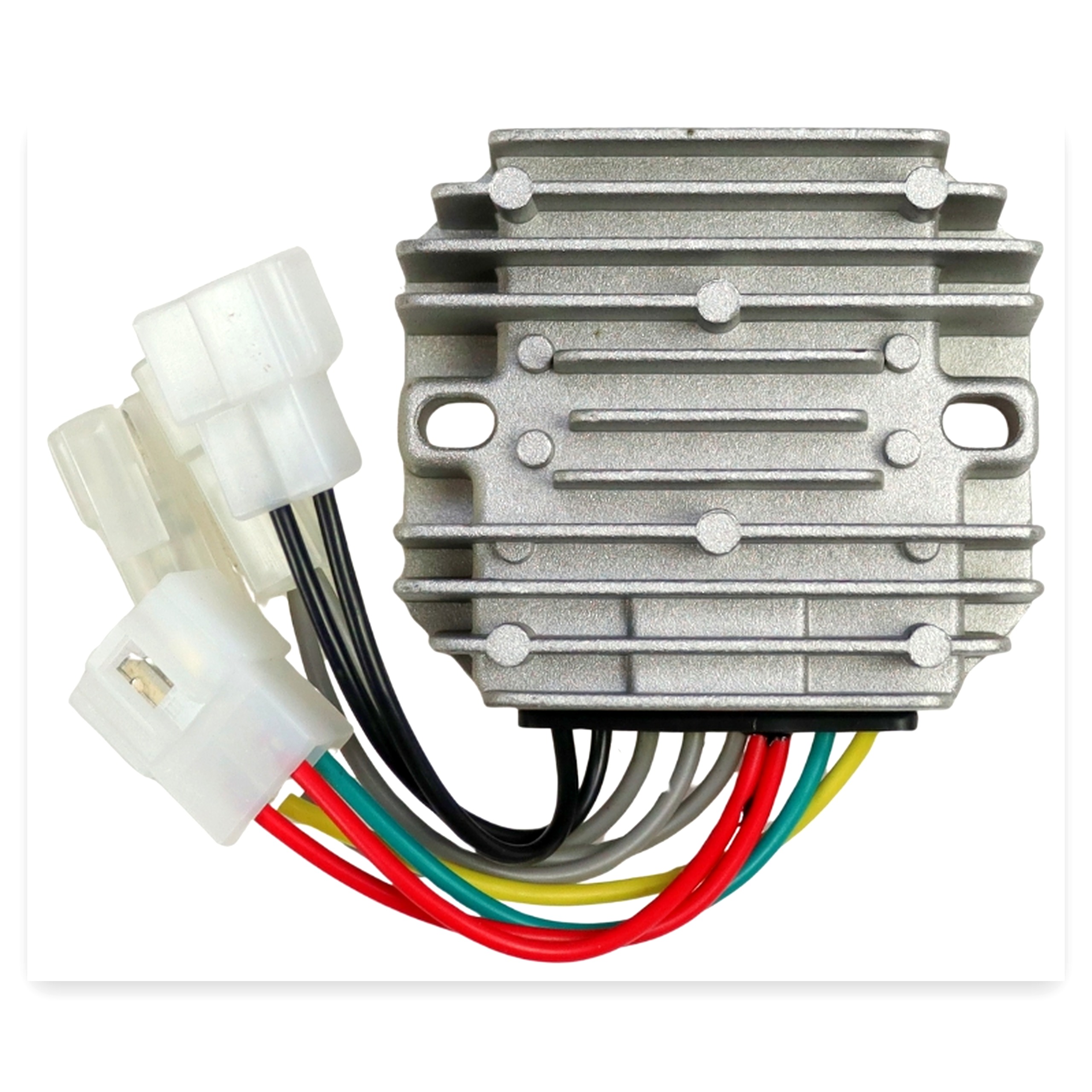 0b3e6d6690c92bcdea95dee17cce6787.jpg Regulator napięcia Yanmar 12 V do ciągnika Kubota D722 D-722