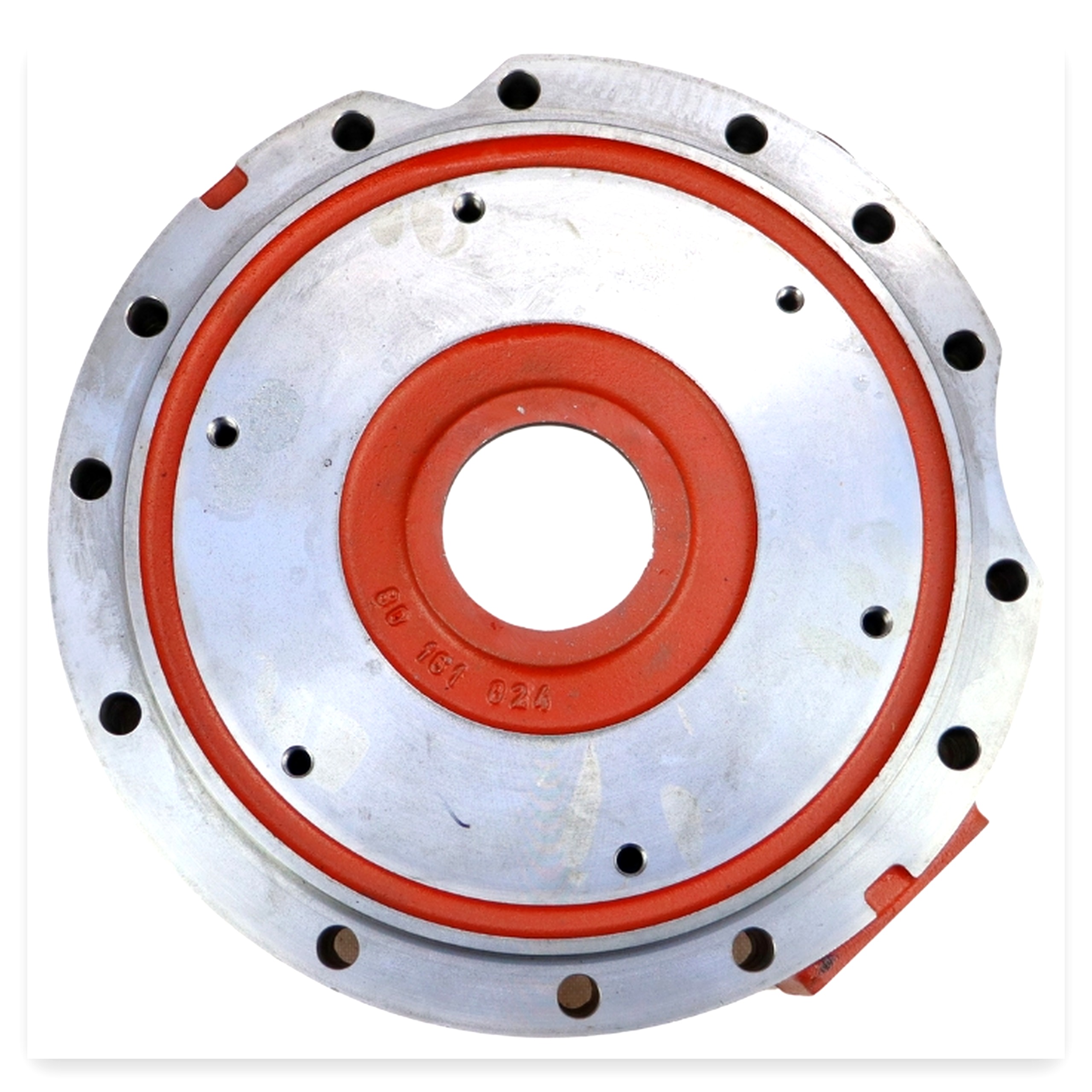 2d7c5c087c9e833c458043b293ec06df.jpg Pokrywa zwolnicy tylnego mostu lewa mechanizmu różnicowego Ursus C-385