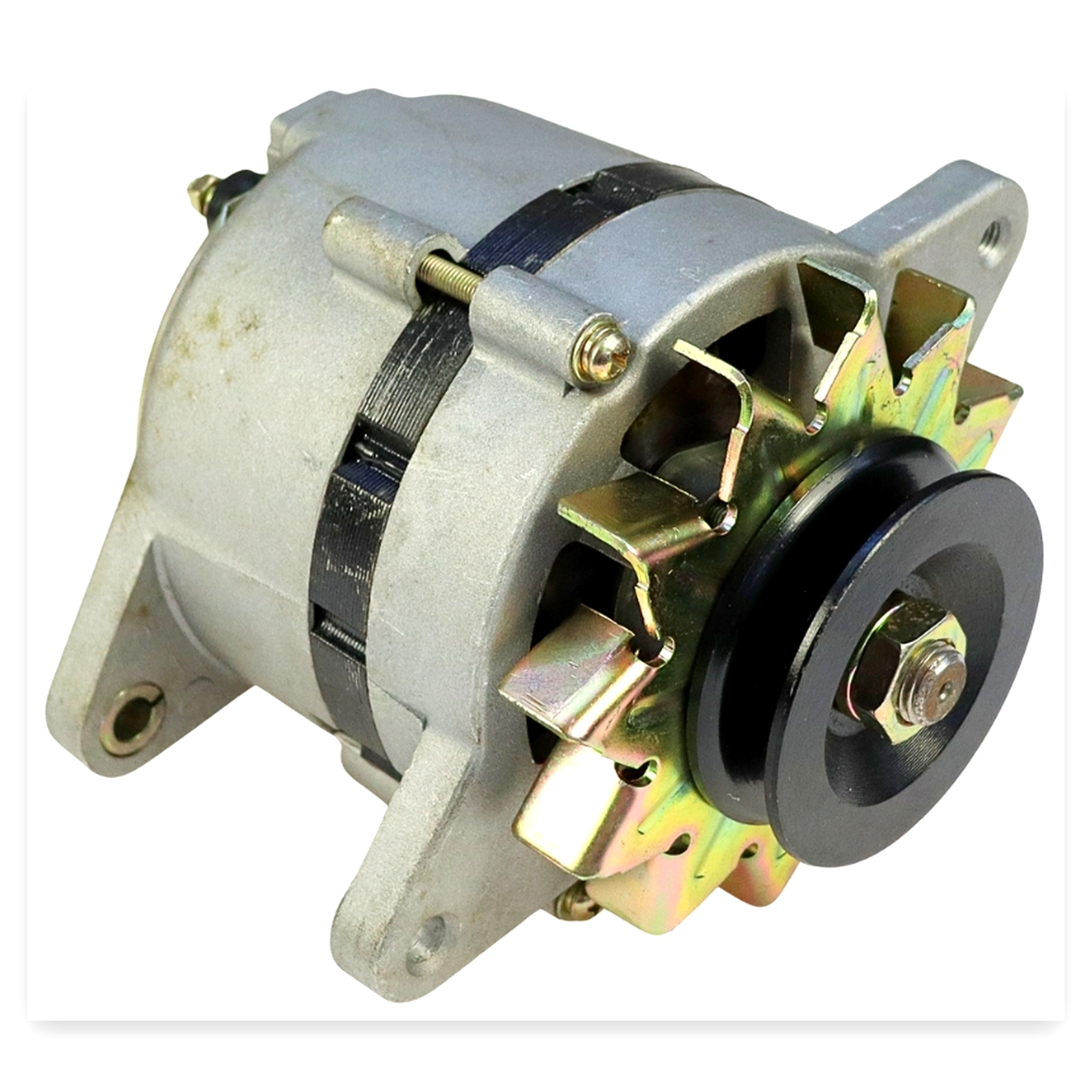 38a5c7631b50fea4b1bcda7a33fa1413.jpg Alternator Kubota seria L, seria M, seria GV, Shibaura, Ford - New