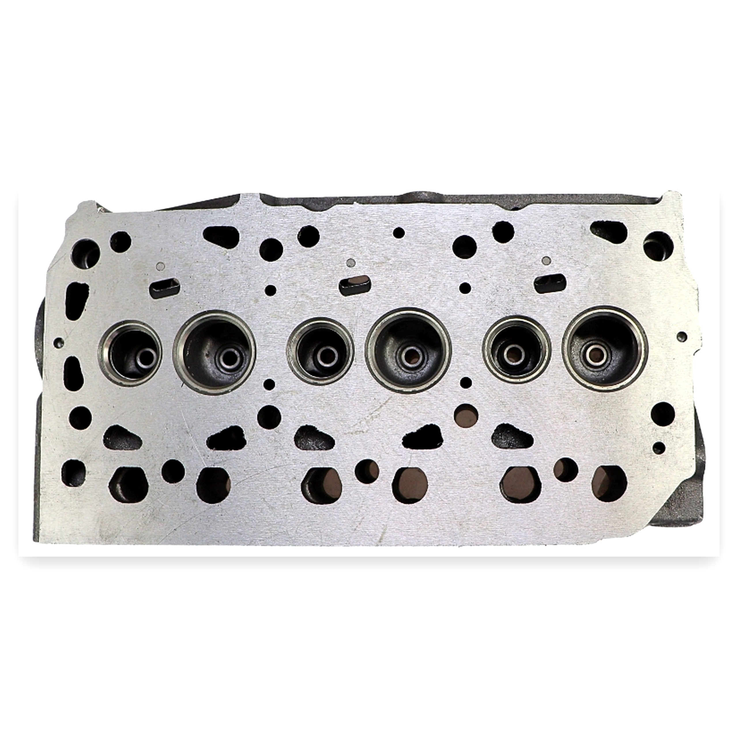 adc2df491711ce55dca9af98c86b4c7e.jpg Głowica silnika S3 L wtrysk pośredni Mitsubishi LEILAND T-25
